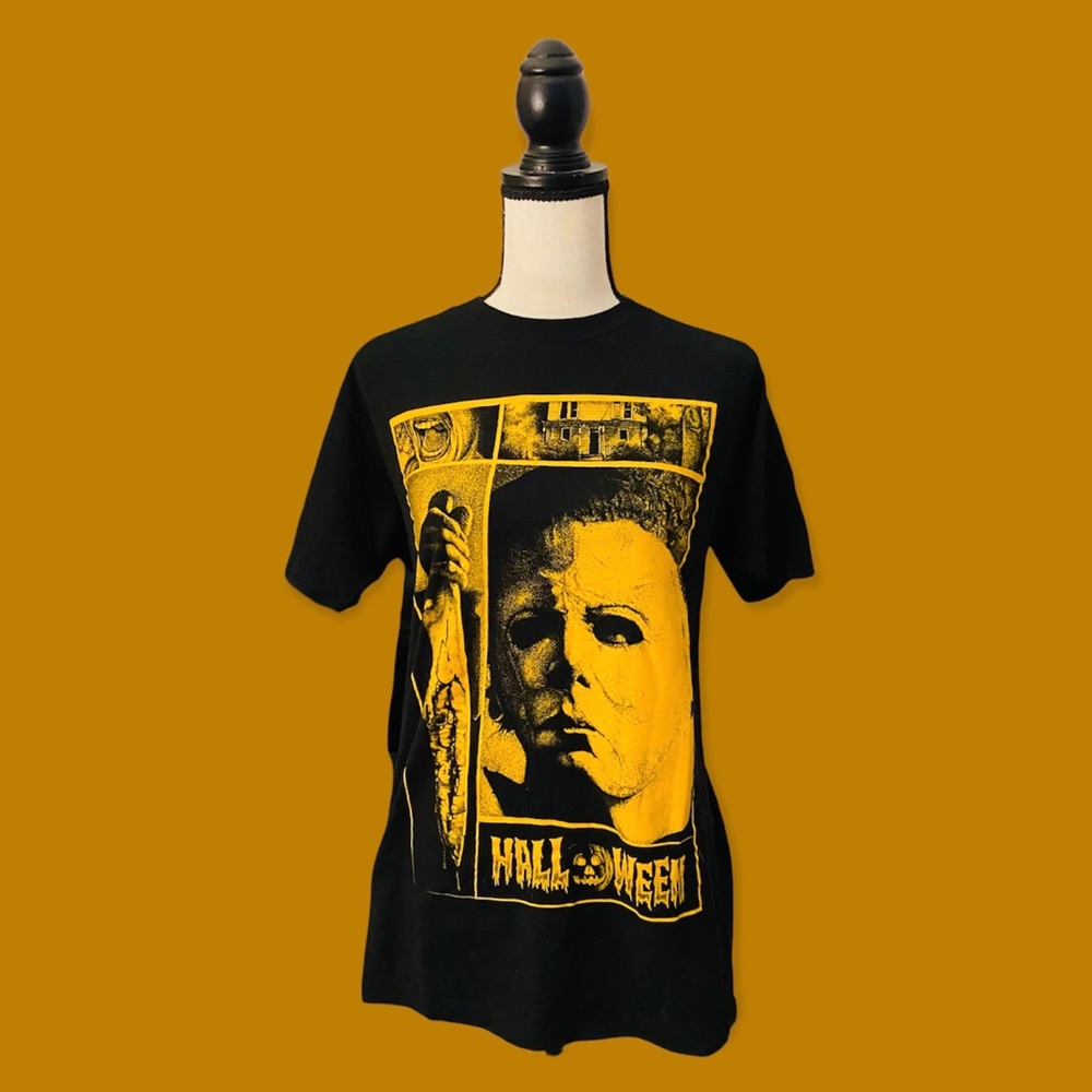 HOT TOPIC || “HALLOWEEN” MICHAEL MYERS T SHIRT